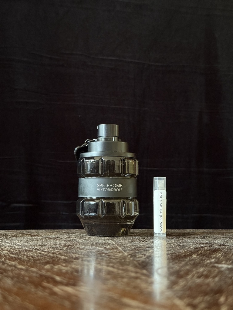 Viktor and Rolf Spicebomb EDT