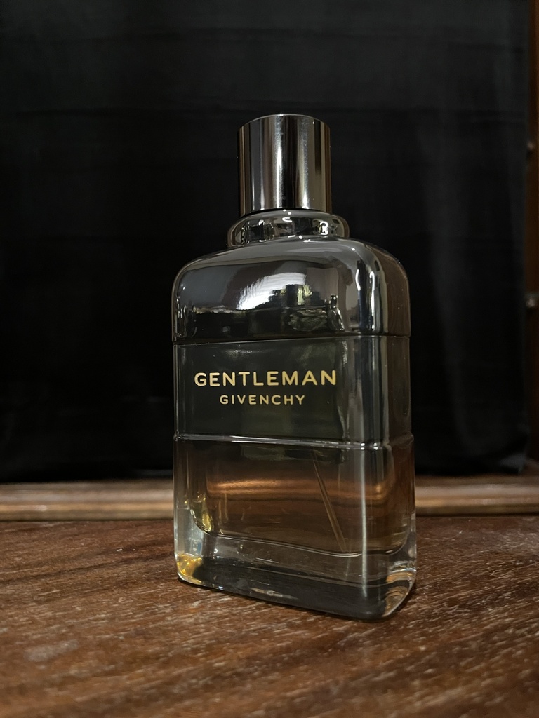 Givenchy Gentleman Reserve Privee