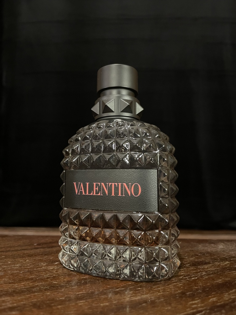 Valentino Born in Roma Coral Fantasy