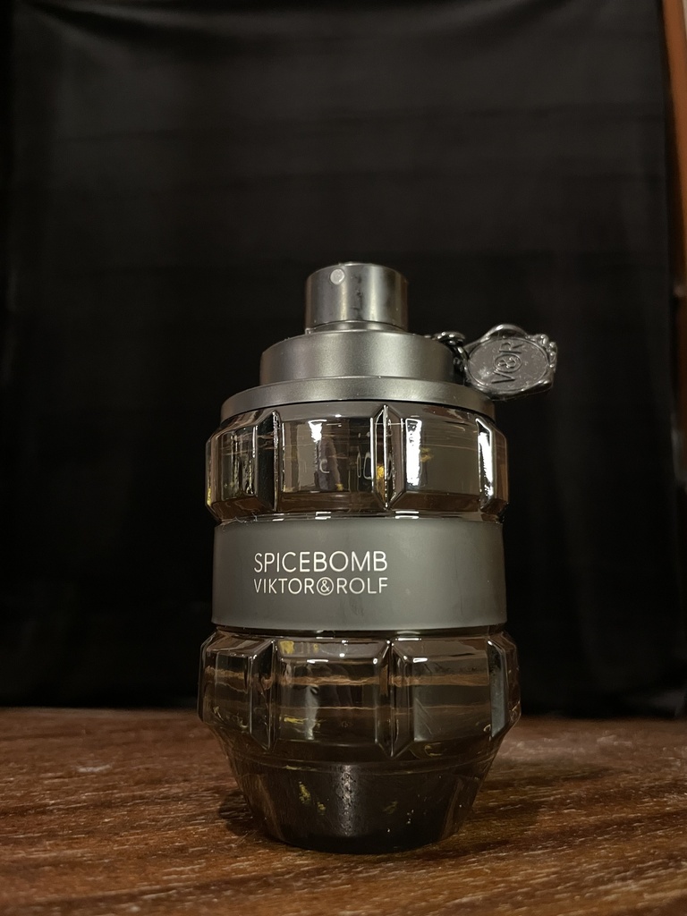 Viktor and Rolf Spicebomb EDT