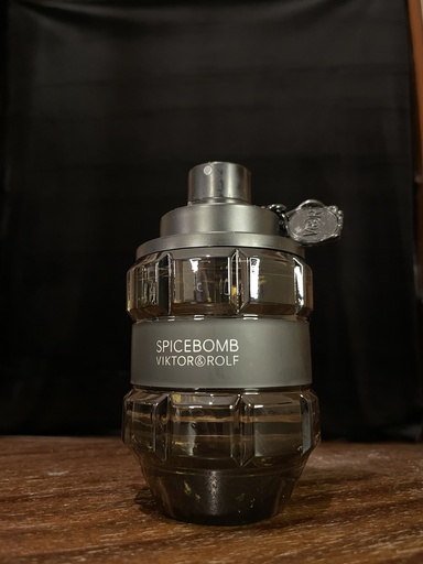 Viktor and Rolf Spicebomb EDT